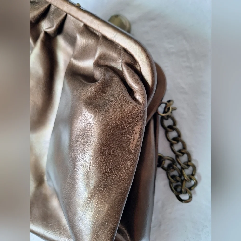 Chic Brown Shoulder Bag